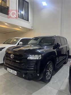 تويوتا لاندكروزر